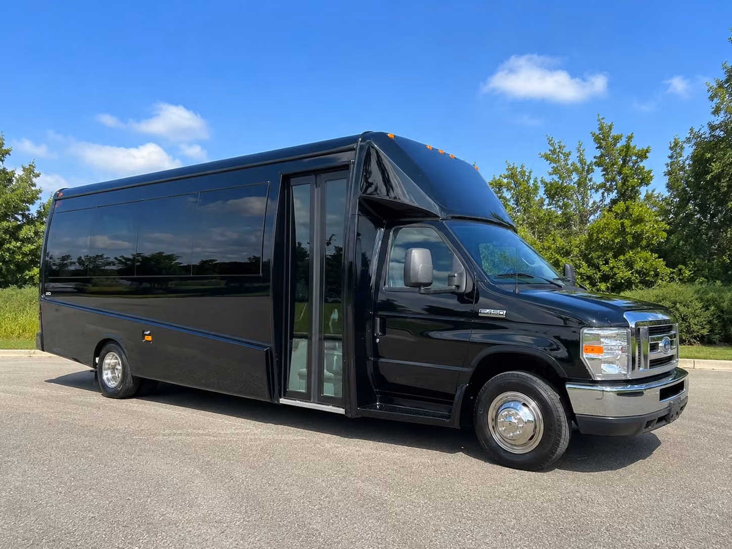prom homecoming bus rentals in santa monica
